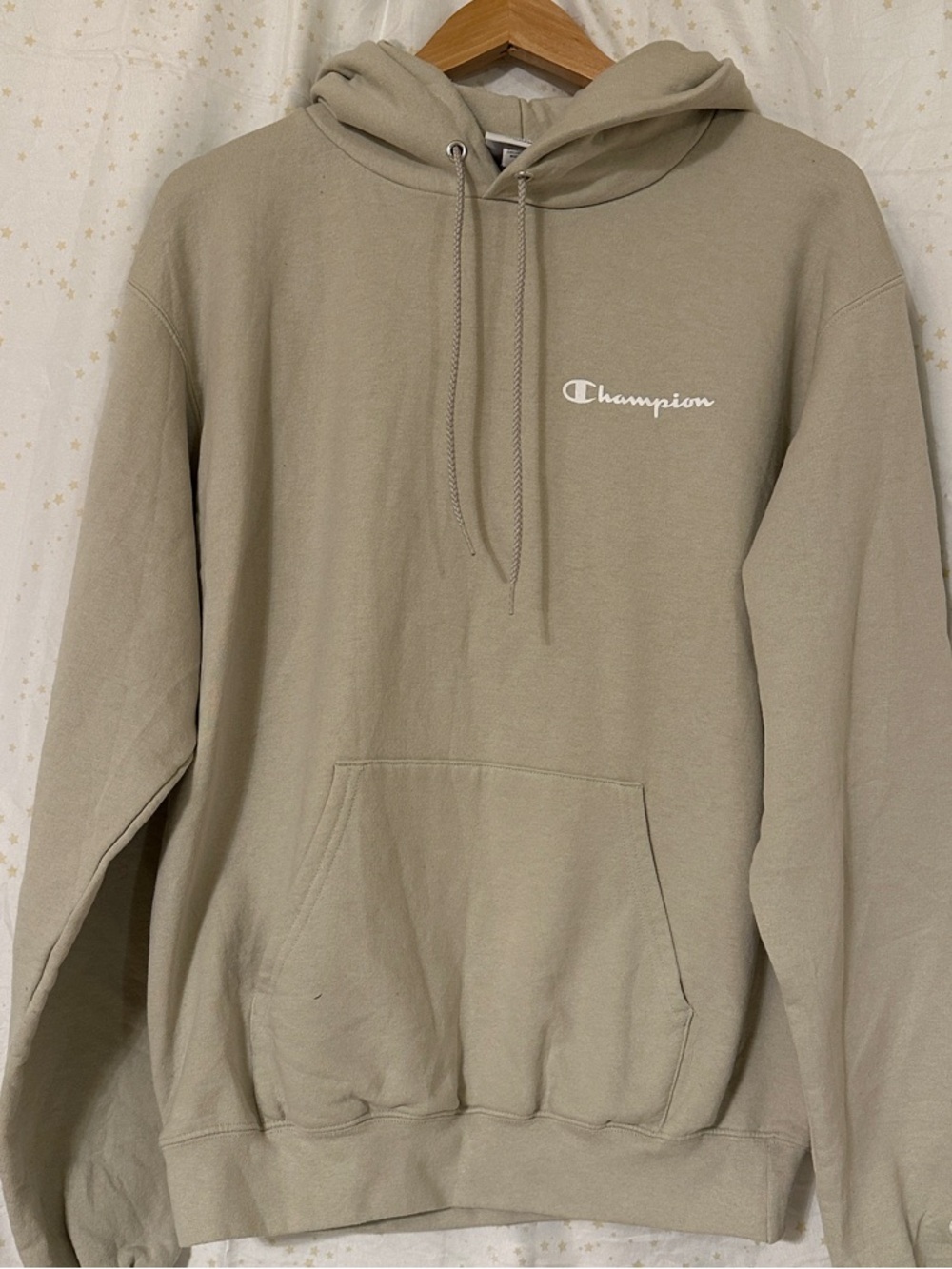 Champion Men’s Hoodie in Light Olive Green